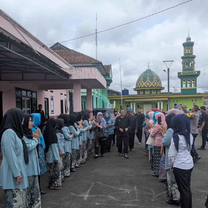 Penyambutan Acara Monitoring Kampung KB di Desa Margamulya